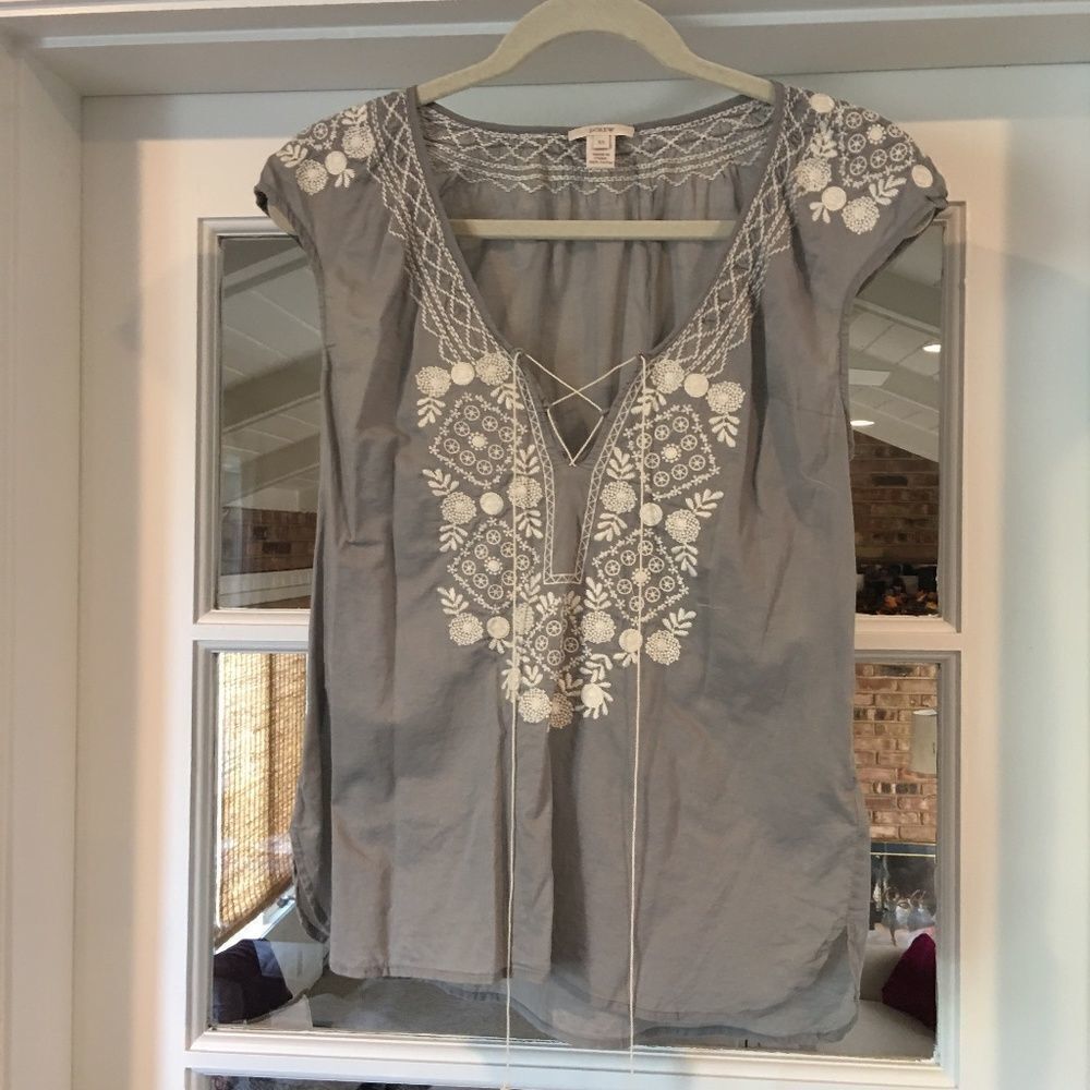 J. Crew Women's Gray Cap Sleeve 100% Cotton  Embroidered Blouse Size XS